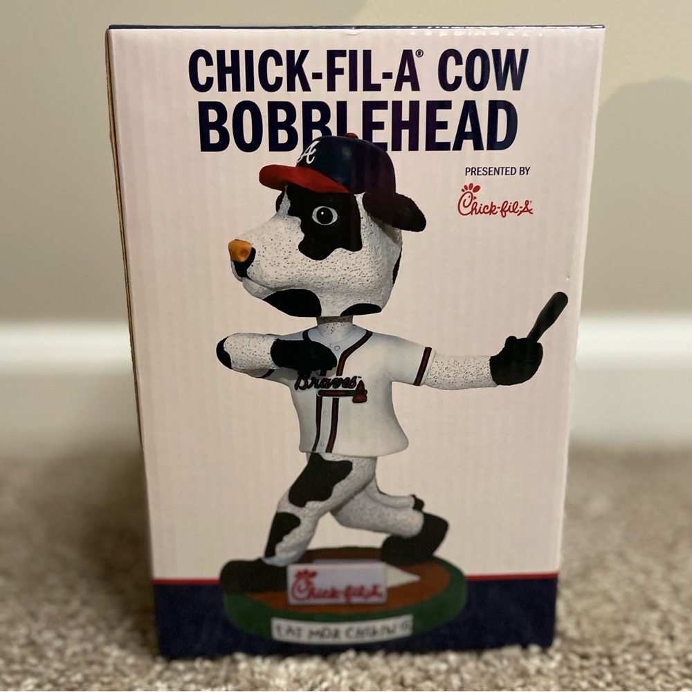 Atlanta Braves Chick-fil-A Cow Bobblehead SGA 2024 - New in Box